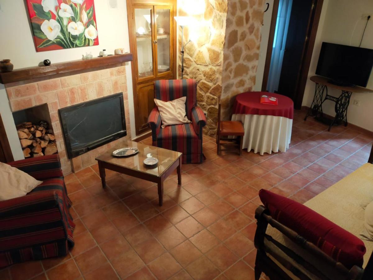 Casa Rural Elena Айна Екстериор снимка